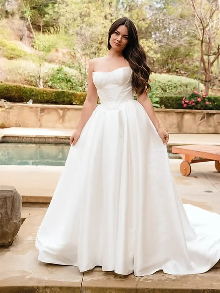 Evelyn Bridal